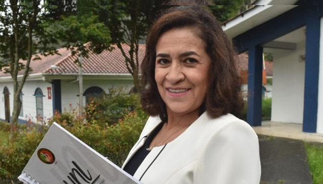 Dra. Betty Reyes Masa, Mg